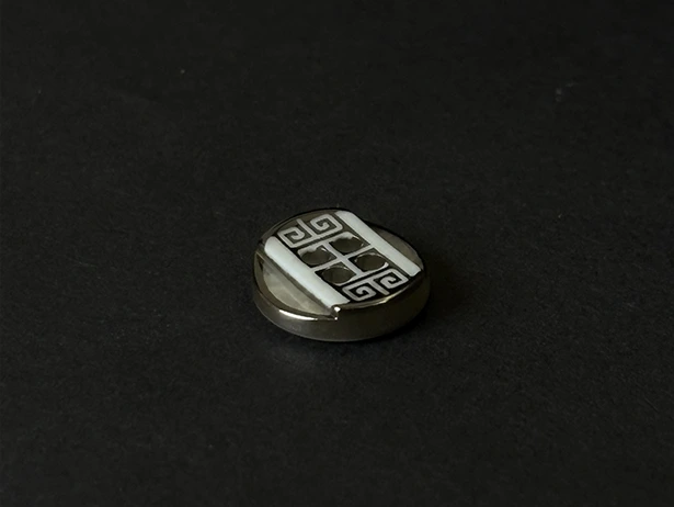 Polyester-Resin-Buttons-1